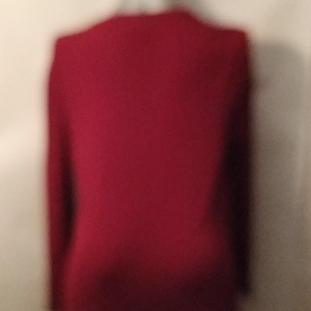 Top - Picture 3 of 3